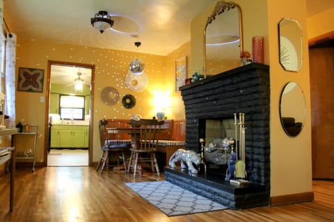 The Flower Pot House in Lexington