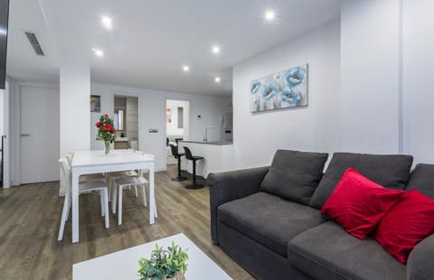 Kitchen or kitchenette, Living room, Dining area