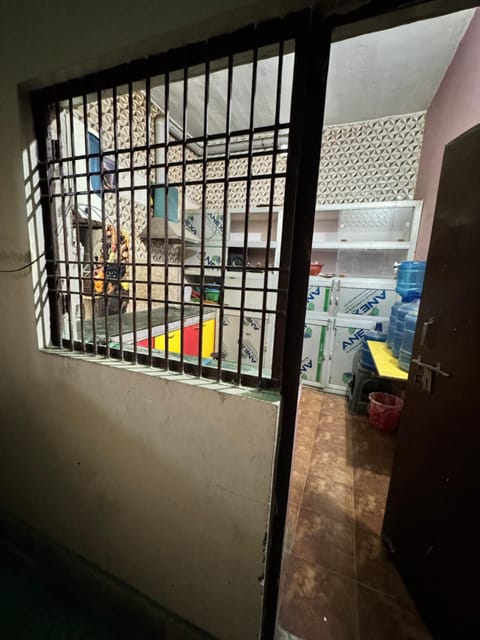 Kitchen or kitchenette, kitchen