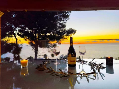 View (from property/room), Balcony/Terrace, Sea view, Sunset