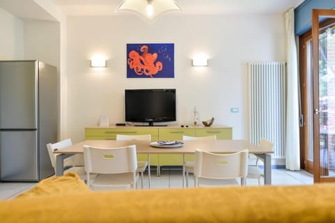 Mansion ad un passo dal mare con parcheggi gratuiti Apartment in Lignano Sabbiadoro