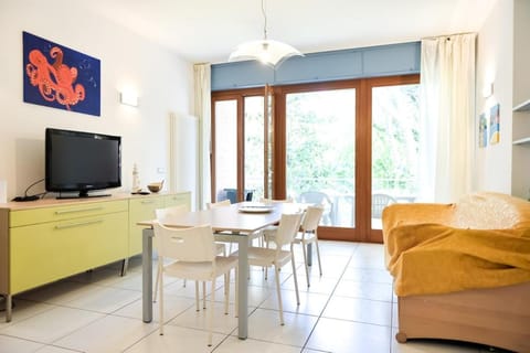 Mansion ad un passo dal mare con parcheggi gratuiti Apartment in Lignano Sabbiadoro