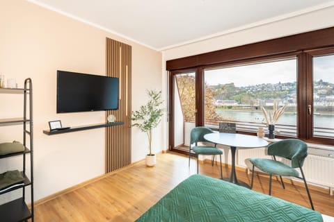 View (from property/room), Photo of the whole room, Seating area