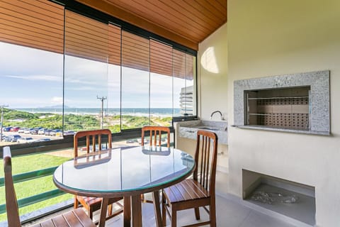 Patio, BBQ facilities, Dining area