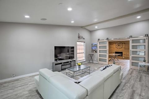 Texas - Collins 3210 House in Covington