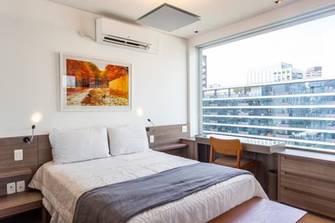 Bed, Photo of the whole room, Bedroom, air conditioner