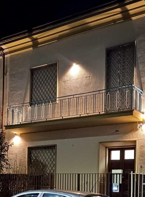 Internal: Not applicable to any particular room