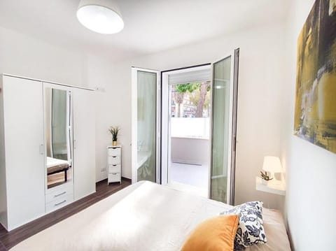 Nuovissimo bilocale Marianne con posto auto Apartment in San Benedetto del Tronto