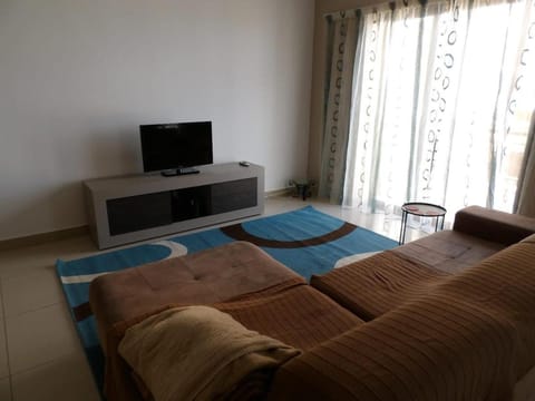 TV and multimedia, Living room, Photo of the whole room, Evening entertainment