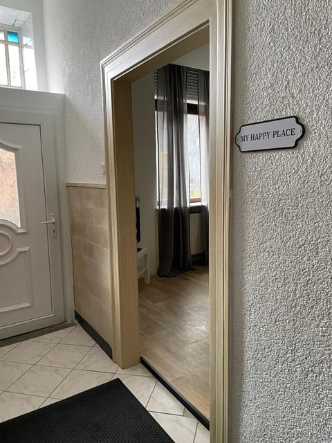 Terassenwohnung in Weilerbach Apartment in Ramstein-Miesenbach