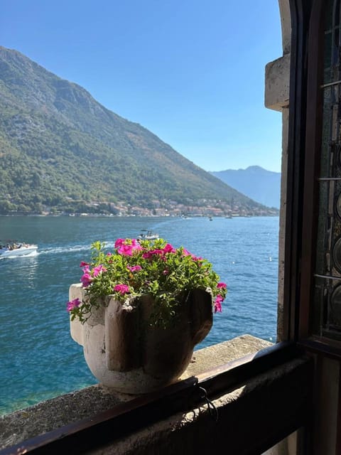 Nearby landmark, Sea view