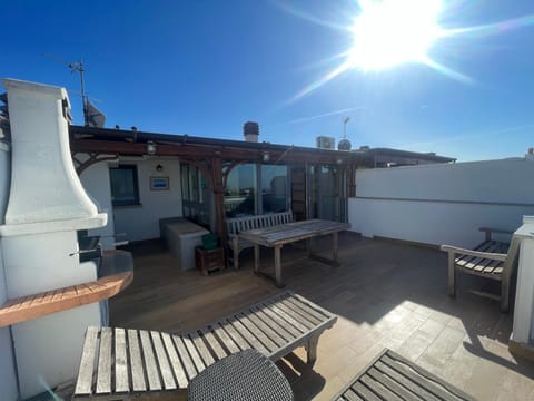 Property building, Balcony/Terrace