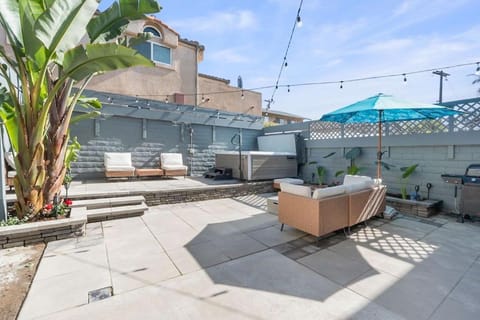 Beachfront Home In Carlsbad - Remodeled House in Carlsbad