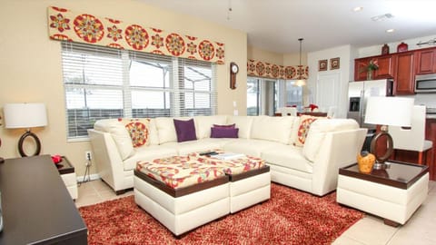 Luxury 6 BR in Windsor Hill Resorts House in Windsor Hills