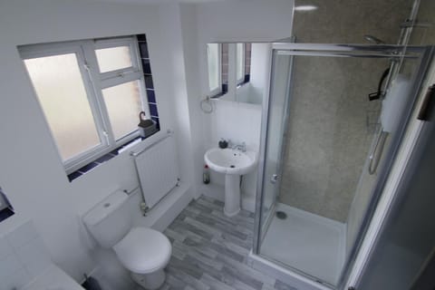 Shower, Bathroom, Bath