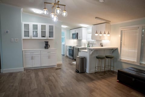 R3 Orange at Inlet Beach with Pool, EV Connector and RV Parking House in Inlet Beach