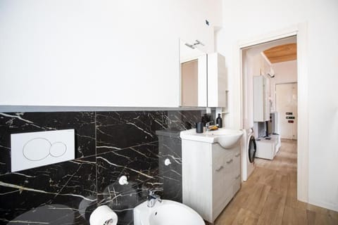 GEORGE 's GARDEN Apartment in La Spezia