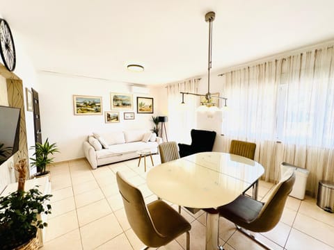 Apartment Sirius Apartment in Podstrana