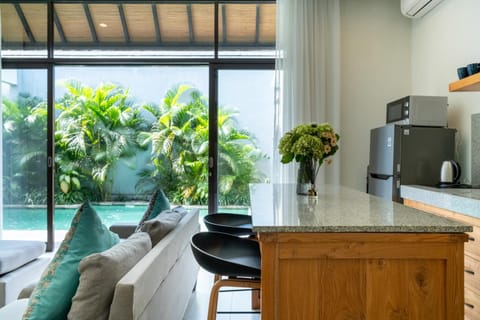 View (from property/room), View (from property/room), Living room, kitchen, kitchen