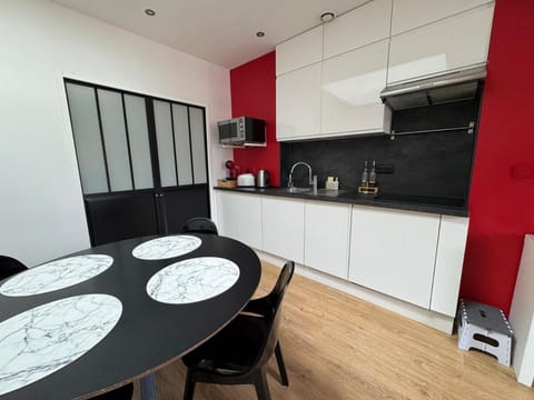 Cityscape Apartment in Arras