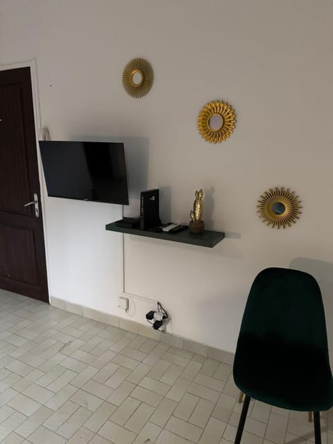 Émeraude Apartment in Les Abymes