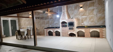 BBQ facilities, Dining area