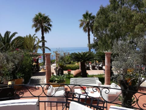 Patio, Sea view