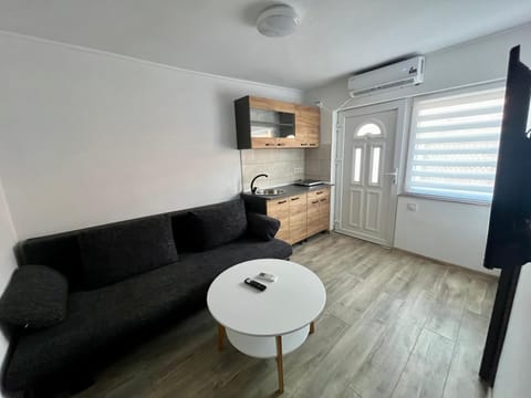 Sole 2 Apartment in Serbia