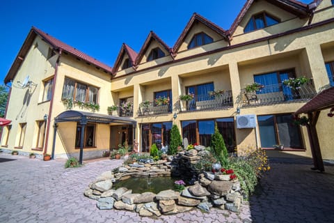 Garden, Balcony/Terrace