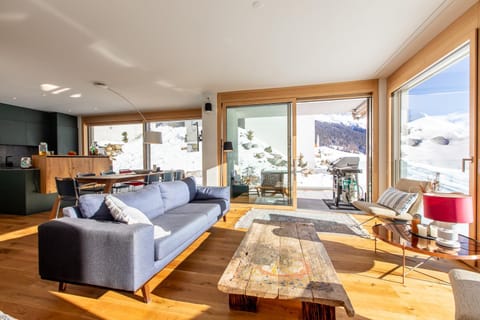Natural landscape, Living room, Dining area, Mountain view