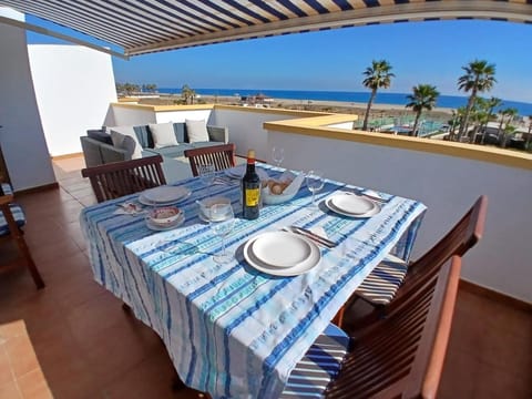 Patio, Balcony/Terrace, Dining area, Sea view