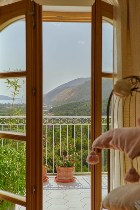 View (from property/room), Balcony/Terrace, Balcony/Terrace, Mountain view