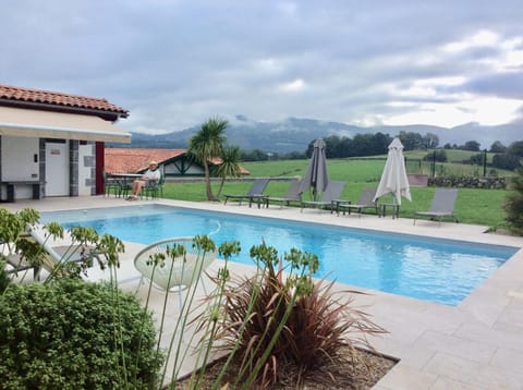 Day, Natural landscape, Mountain view, Pool view, Swimming pool