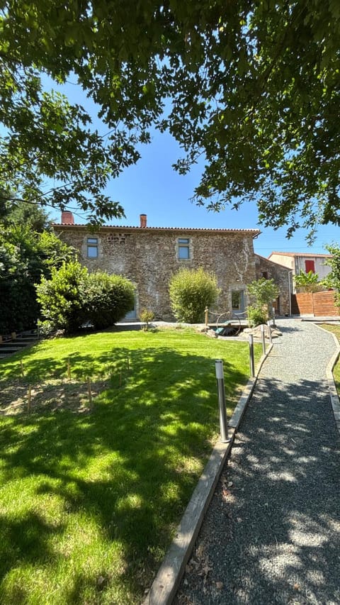 Facade/entrance, Garden view