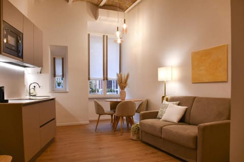 Kitchen or kitchenette, Living room, Dining area
