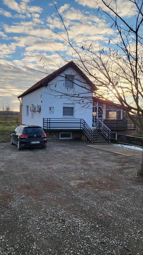 Property building, Parking