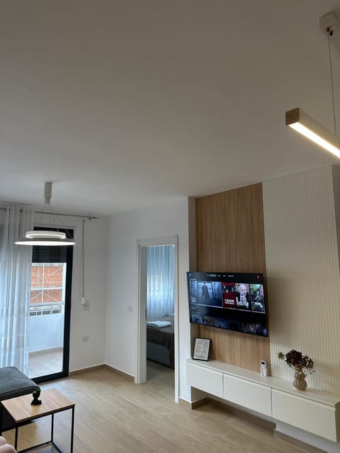 TV and multimedia, Dining area, minibar