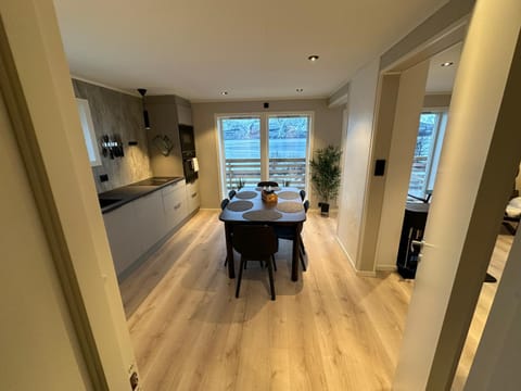 Lyngenfjord Ski-To-Sea House in Troms Og Finnmark