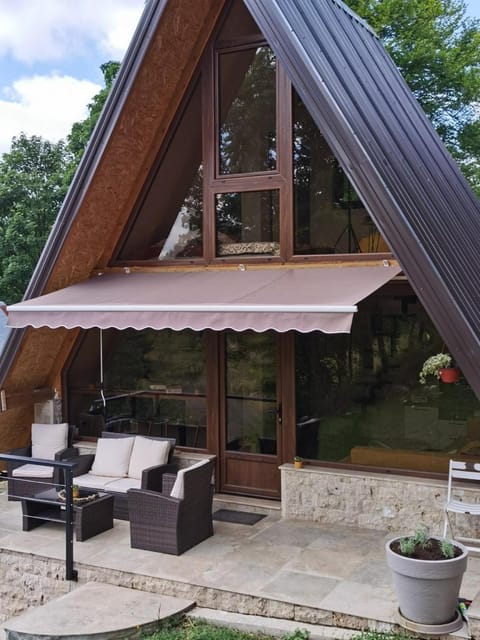 Tara 1395 Altitude Chalet in Zlatibor District, Serbia