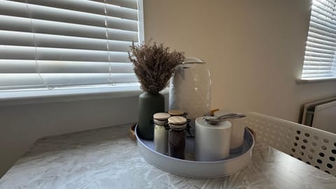 Cozy Luxe Shared house Bed and Breakfast in Bristol