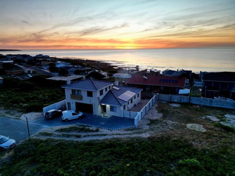 Bird's eye view, Sunset
