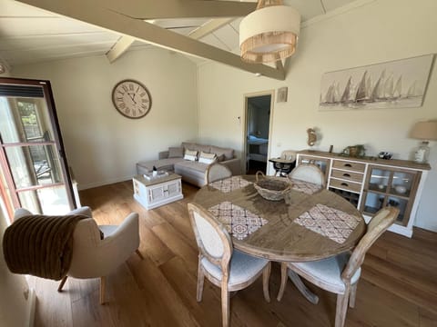 Myfa Beachcottage Zeewind II 243 House in Bredene