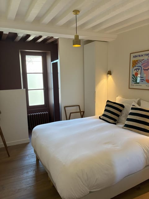 Les Chanoines Bayeux Cathédrale Apartment in Bayeux