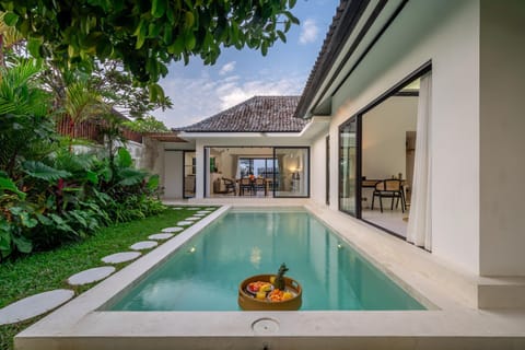 Property building, Patio, Day, Natural landscape, Garden, Garden view, Pool view, Swimming pool