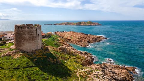 Casa Vacanze nel Borgo House in Isola Rossa