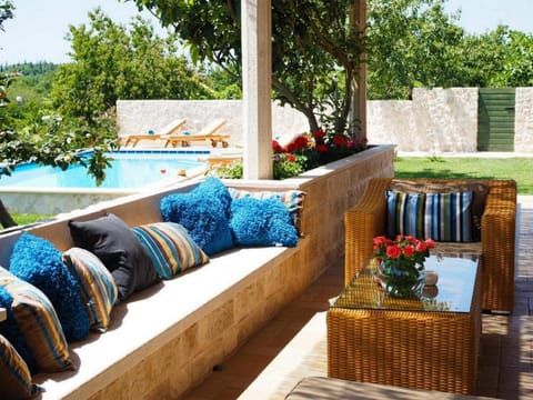 Balcony/Terrace, Swimming pool