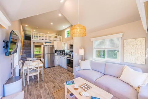 Rainforest Tiny Home Retreat Coastal Apartment in Forks