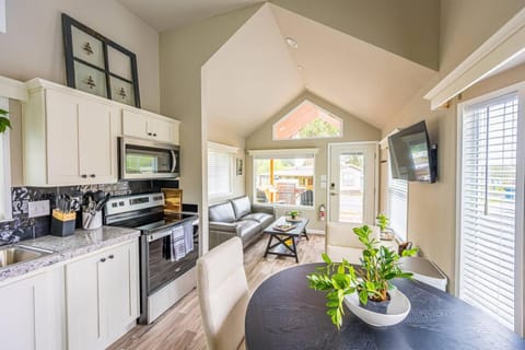 Rainforest Tiny Home Retreat Farm House Apartment in Forks