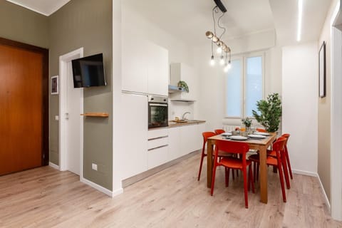 TV and multimedia, Photo of the whole room, Lunch, kitchen