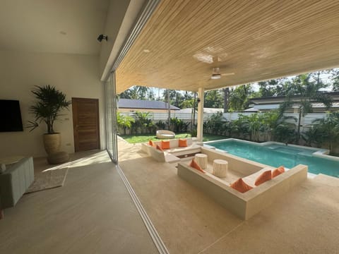 Balcony/Terrace, Garden view, Pool view